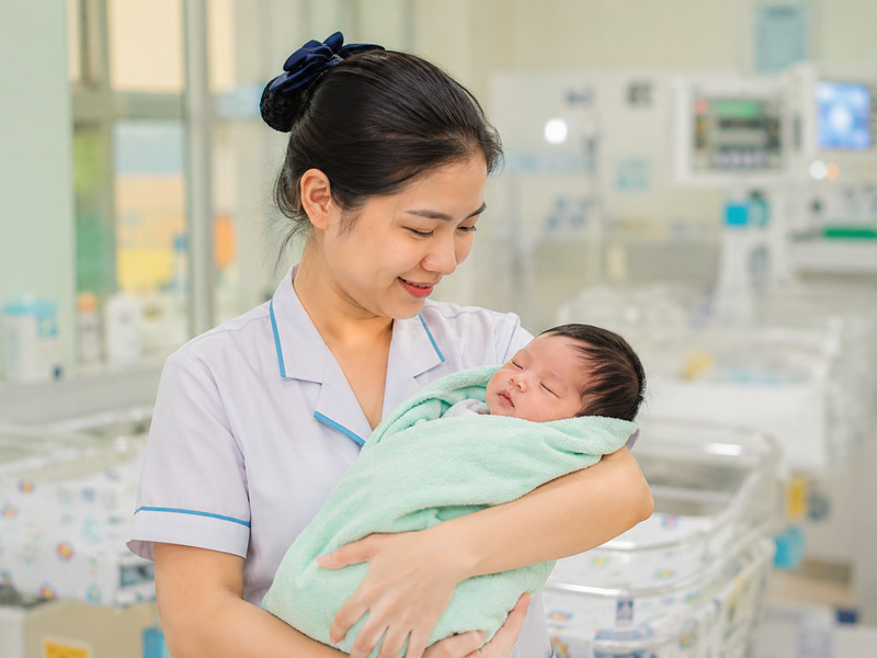 Trẻ sơ sinh được tiêm dự phòng đầy đủ để ngăn ngừa tối đa nguy cơ lây nhiễm.