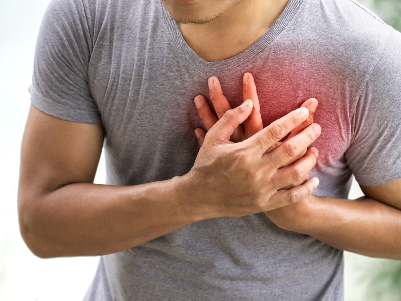 Truyền dịch không phù hợp có thể gây quá tải dịch, dẫn đến khó thở
