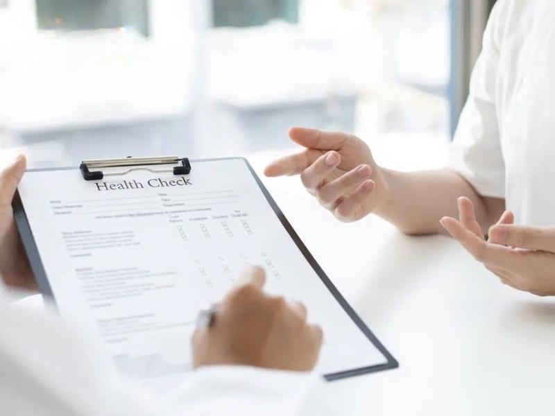 Khám sức khỏe định kỳ giúp phát hiện sớm bệnh lý và tránh chủ quan trước các dấu hiệu tiềm ẩn của cơ thể